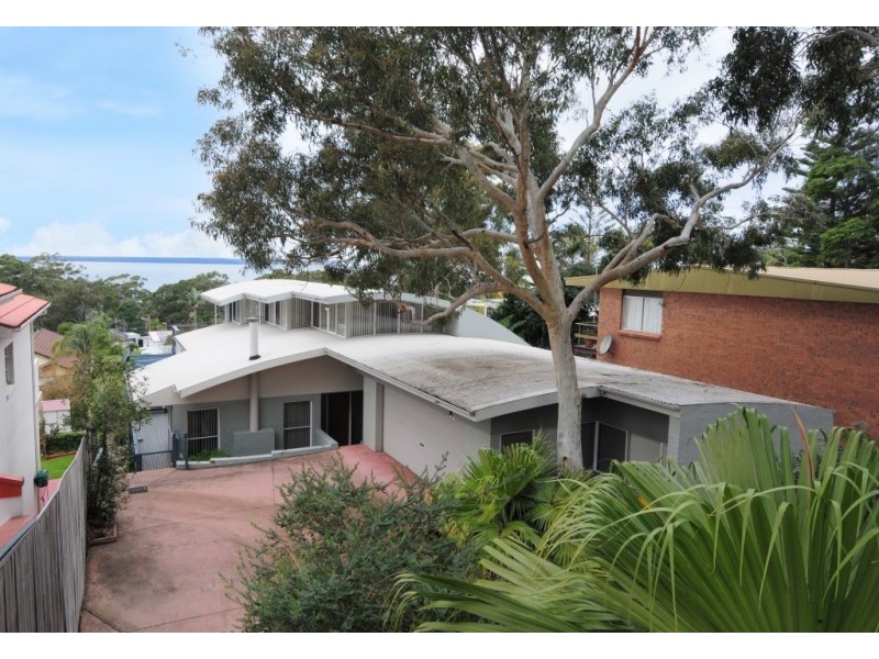 12 Towry Crescent, Vincentia NSW 2540
