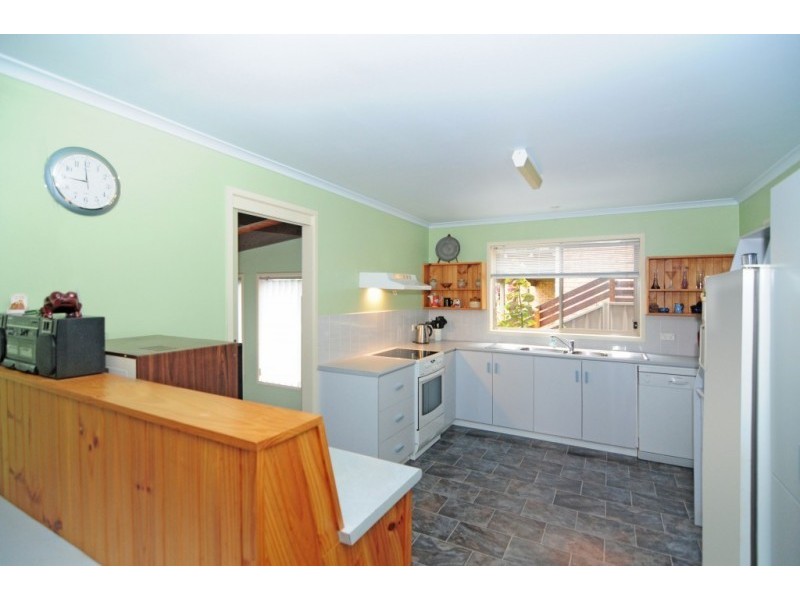 94 Greville Avenue, Sanctuary Point NSW 2540