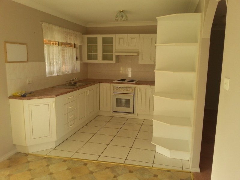 42 Roulstone Crescent, Sanctuary Point NSW 2540