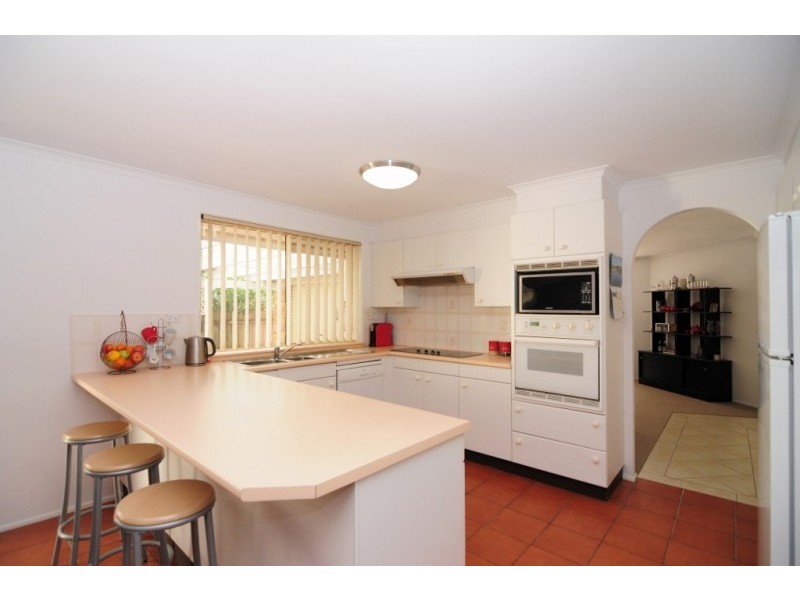 24 June Avenue, Basin View NSW 2540