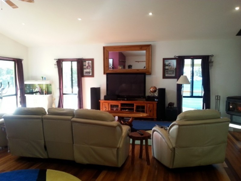 109 Old Berrara Road, Sussex Inlet NSW 2540