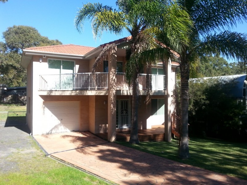 8 Bess Street, Vincentia NSW 2540