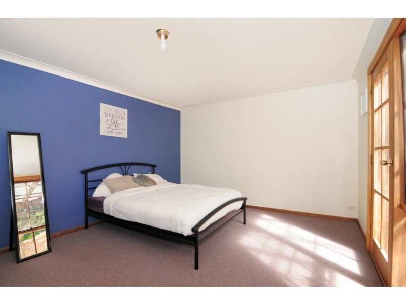 35 Waldegrave Crescent, Vincentia NSW 2540