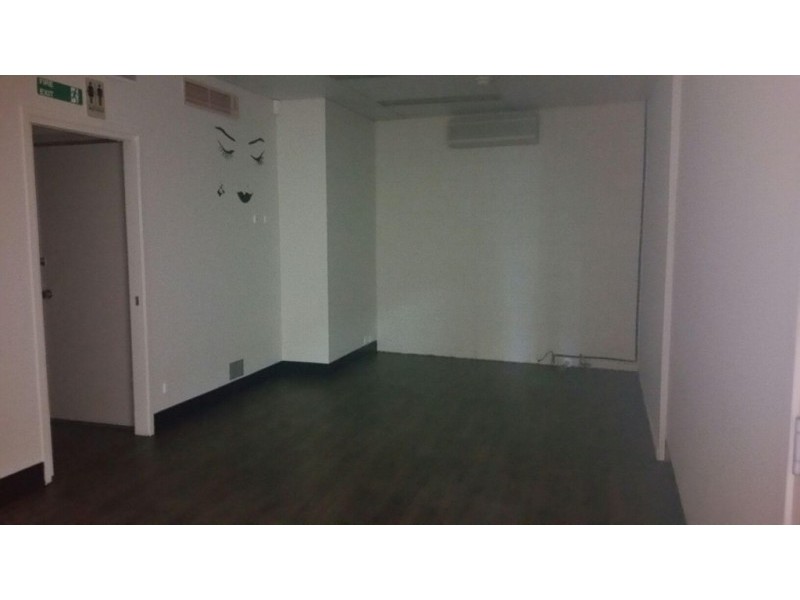 Shop 5/1 Tallyan Point Road, Basin View NSW 2540