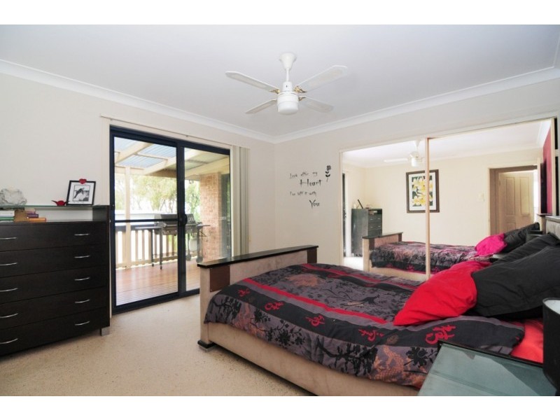 12 Warrego Drive, Sanctuary Point NSW 2540