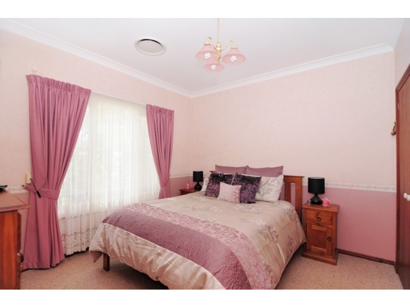 16 Macleans Point Road, Sanctuary Point NSW 2540