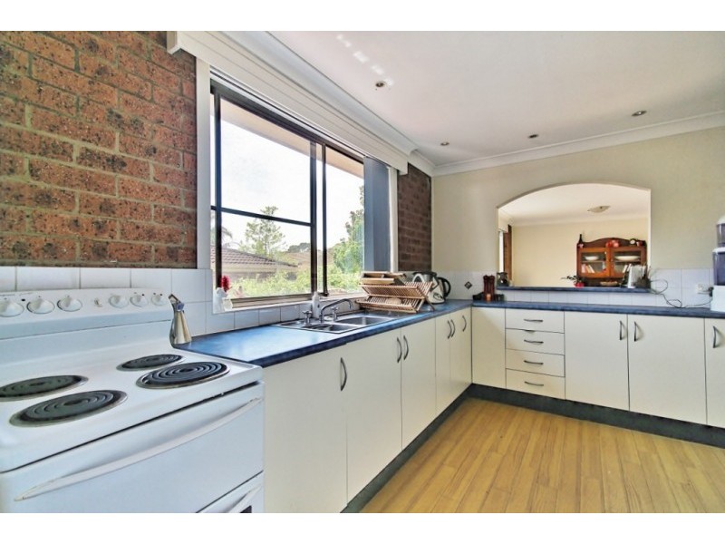 18 Knowles Street, Vincentia NSW 2540