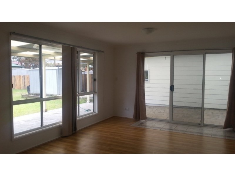37 Dunisla Street, Sanctuary Point NSW 2540