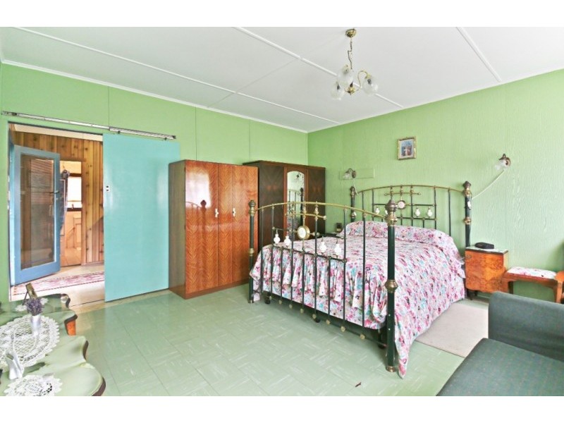 11 First Avenue, Erowal Bay NSW 2540