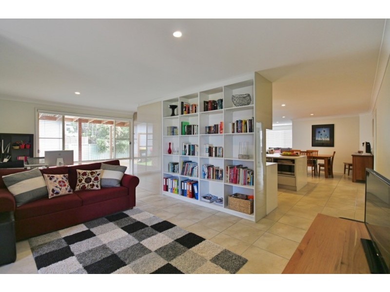 7 Raven Close, Vincentia NSW 2540