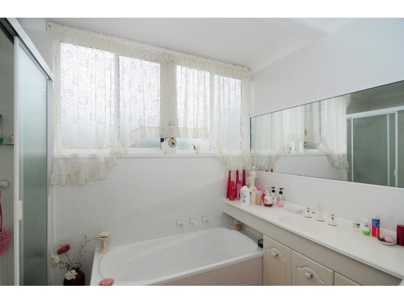 2 Kallaroo Road, Erowal Bay NSW 2540