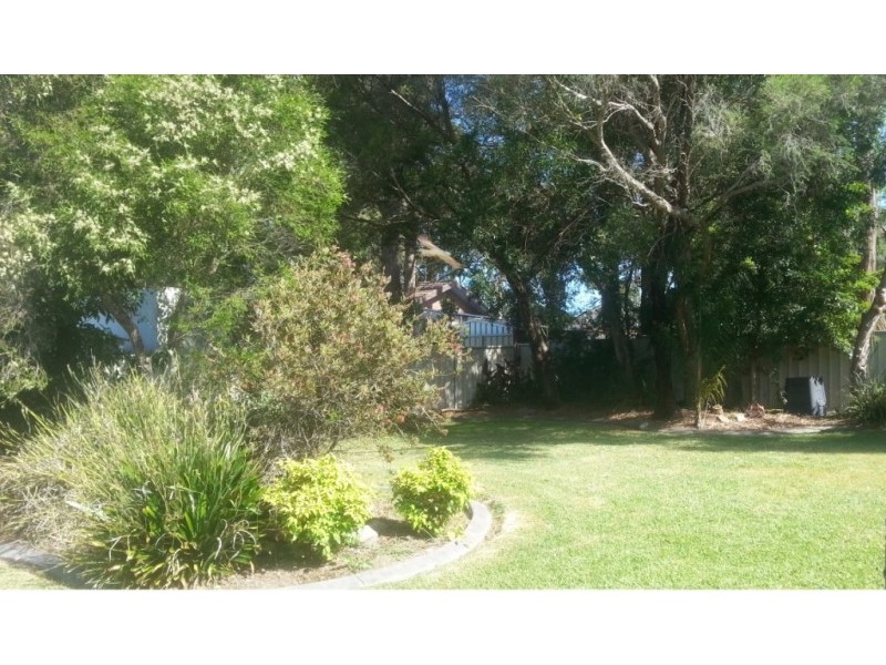 14 Winn Avenue, Basin View NSW 2540