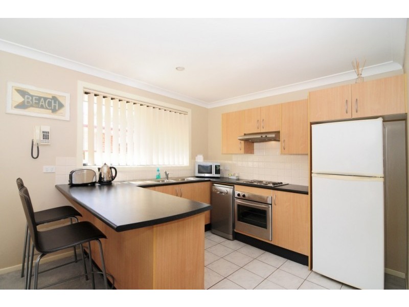 2/36 Duncan Street, Huskisson NSW 2540