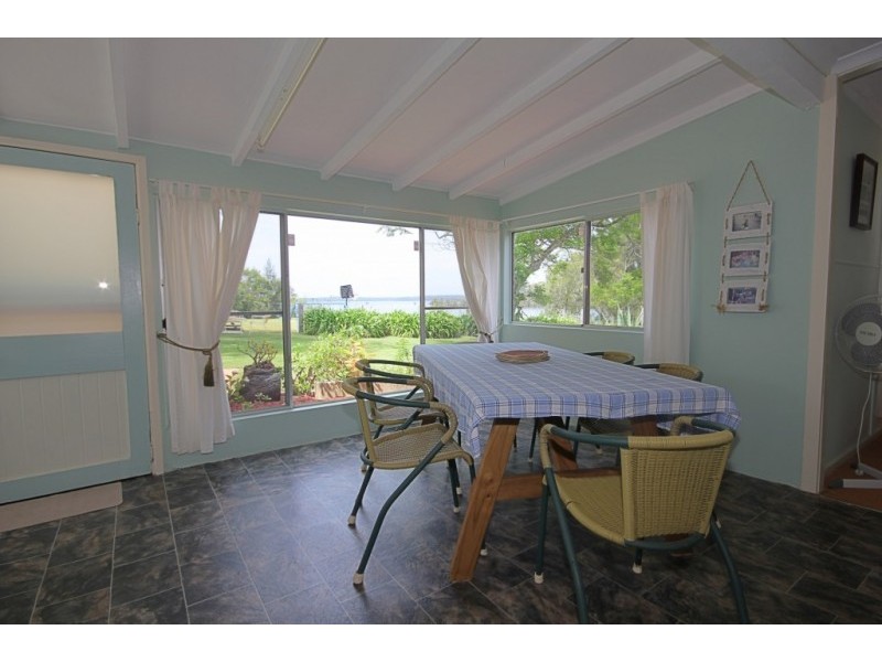 23 Deane Street, St Georges Basin NSW 2540