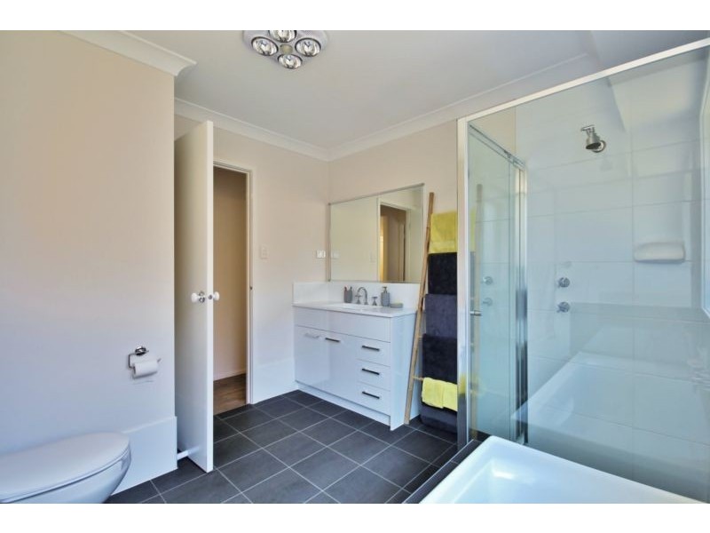 108 Island Point Road, St Georges Basin NSW 2540