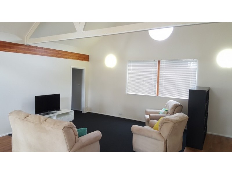11 Saumarez Street, Vincentia NSW 2540