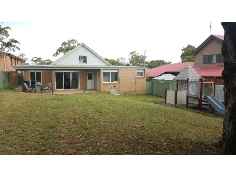 11 Saumarez Street, Vincentia NSW 2540