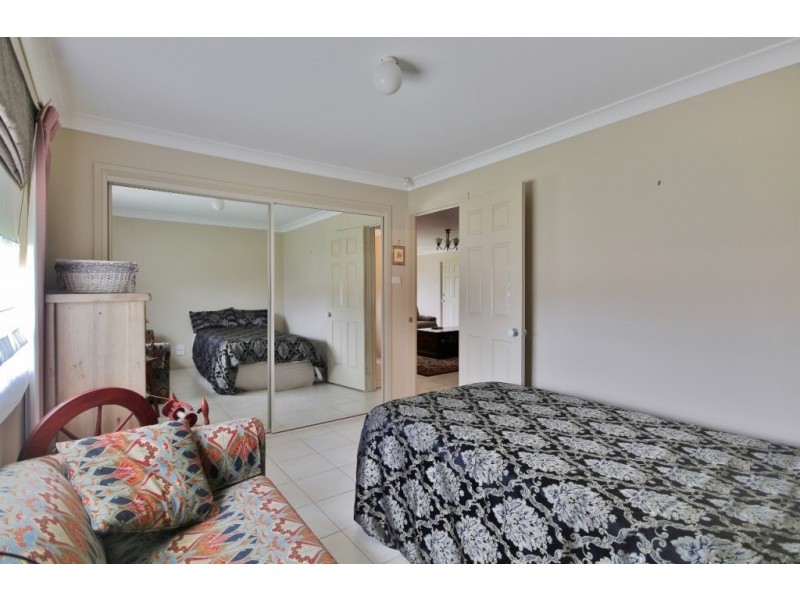 17 Tahnee Street, Sanctuary Point NSW 2540
