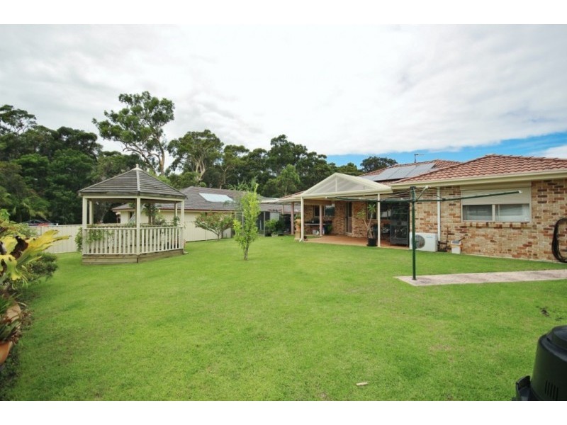 17 Tahnee Street, Sanctuary Point NSW 2540