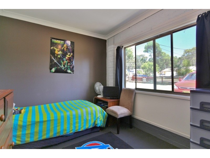 4 Tibbles Avenue, Old Erowal Bay NSW 2540
