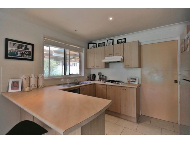 6 Moroney Avenue, St Georges Basin NSW 2540