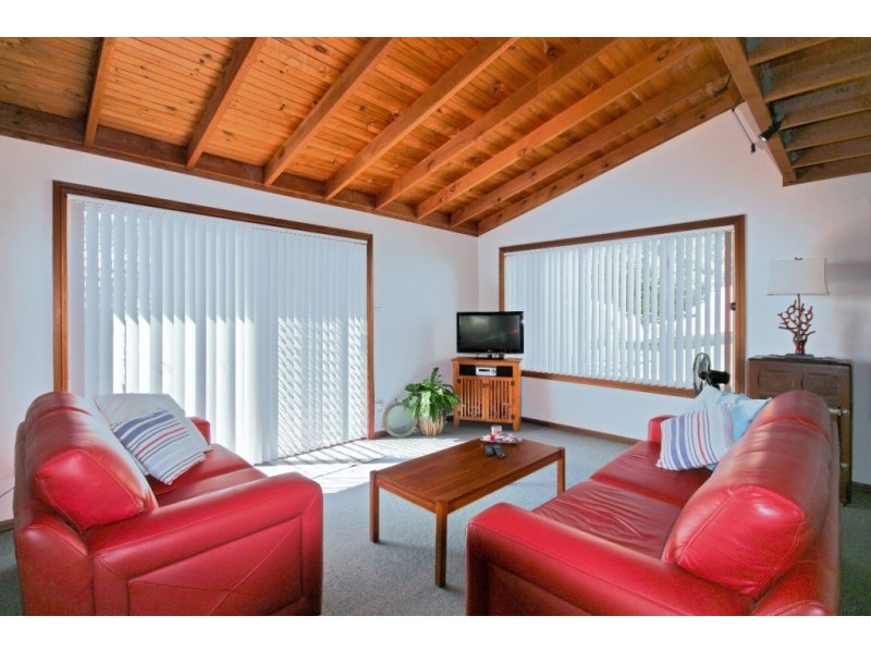 104 Waldegrave Crescent, Vincentia NSW 2540