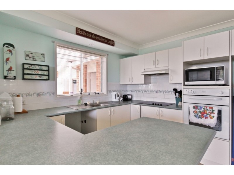 24 Claylands Drive, St Georges Basin NSW 2540