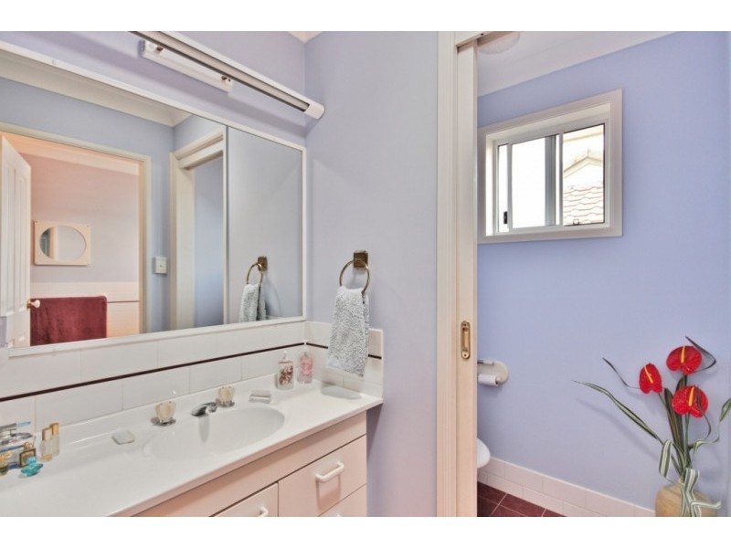 24 Claylands Drive, St Georges Basin NSW 2540