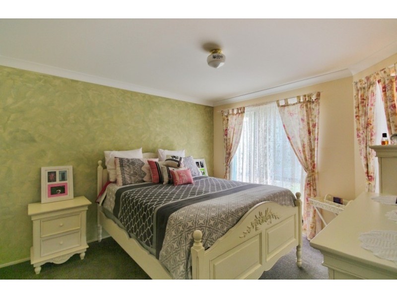 10 The Glen, Sanctuary Point NSW 2540