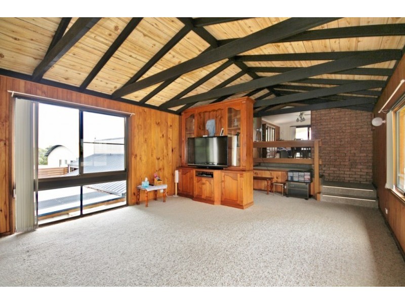9 Miller Street, Vincentia NSW 2540