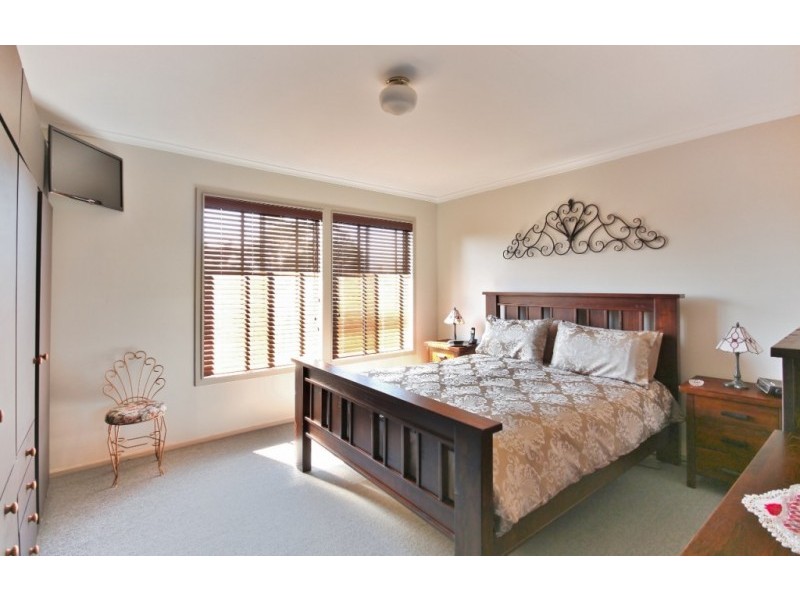 3 Sirius Avenue, Sanctuary Point NSW 2540