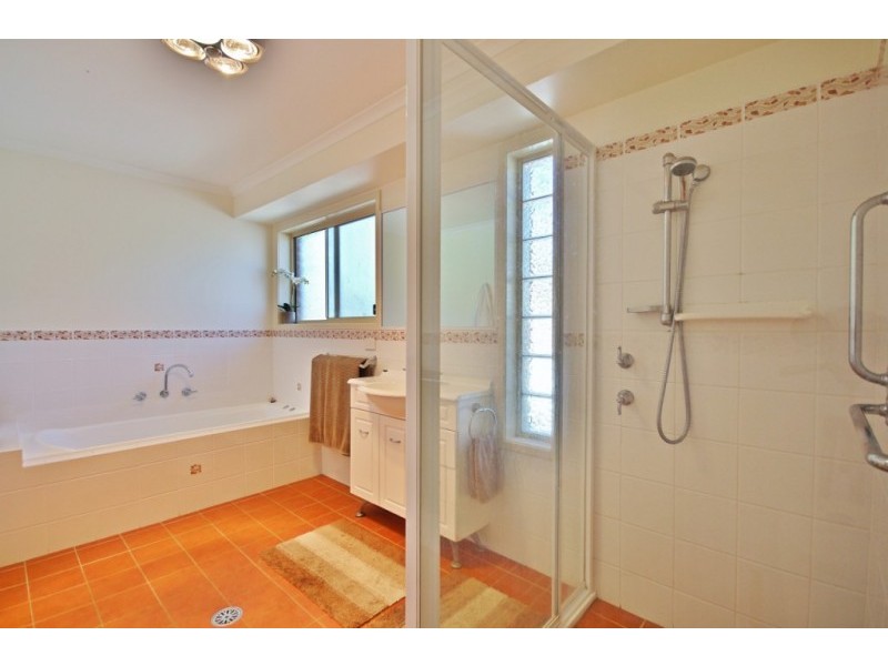 195 Sanctuary Point Road, Sanctuary Point NSW 2540