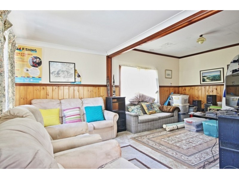 722 Woollamia Road, Woollamia NSW 2540