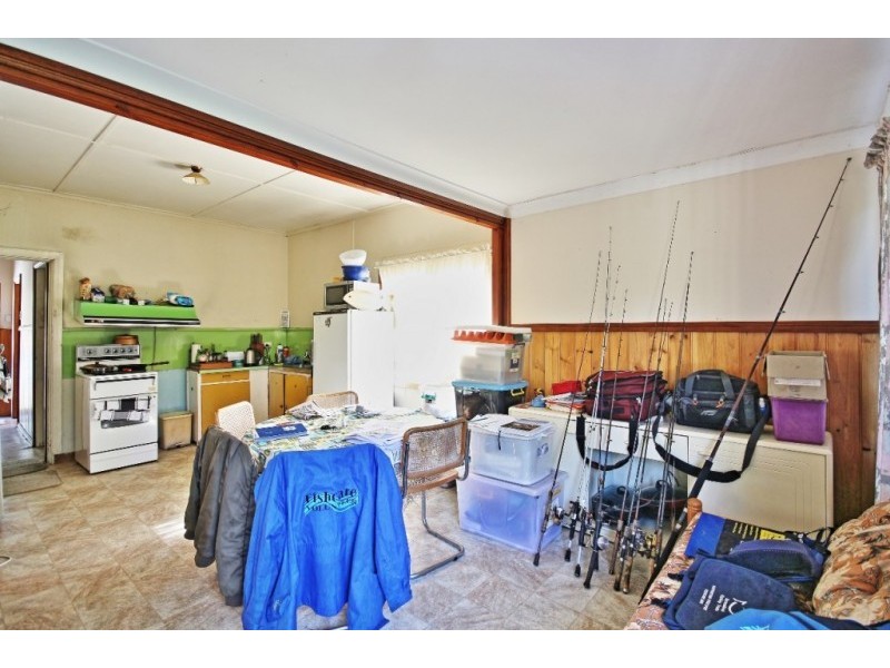 722 Woollamia Road, Woollamia NSW 2540