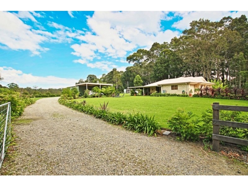 26 Streamside Street, Woollamia NSW 2540