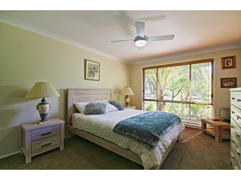 26 Streamside Street, Woollamia NSW 2540