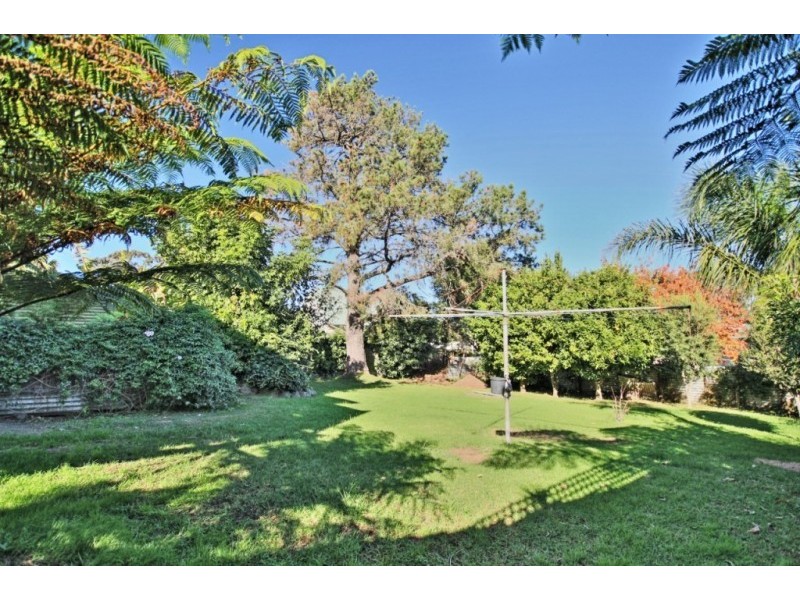 18 Audrey Avenue, Basin View NSW 2540