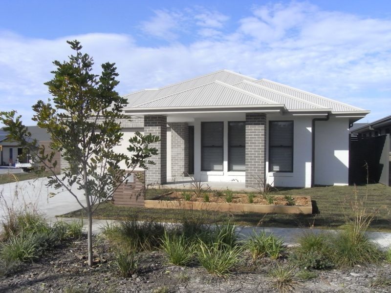 18 Seagrass Avenue, Vincentia NSW 2540