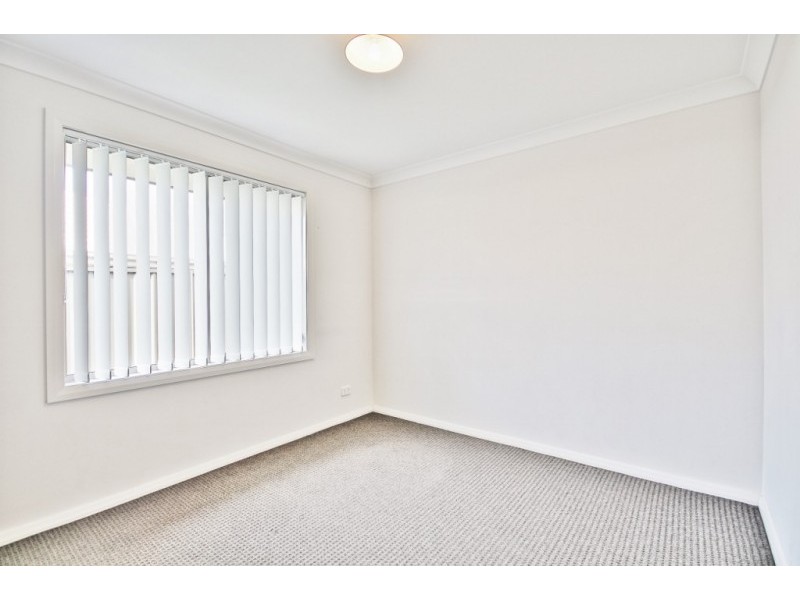 4 Dinghy Street, Vincentia NSW 2540