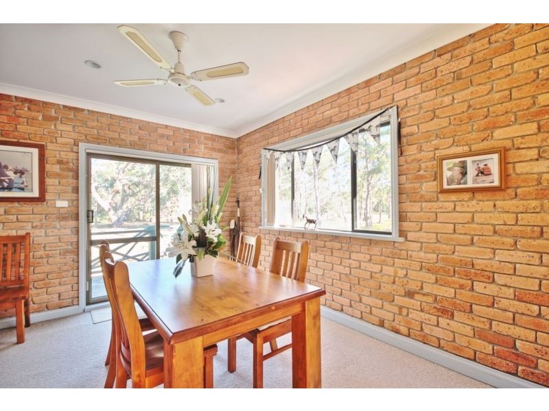 52 Streamside Street, Woollamia NSW 2540