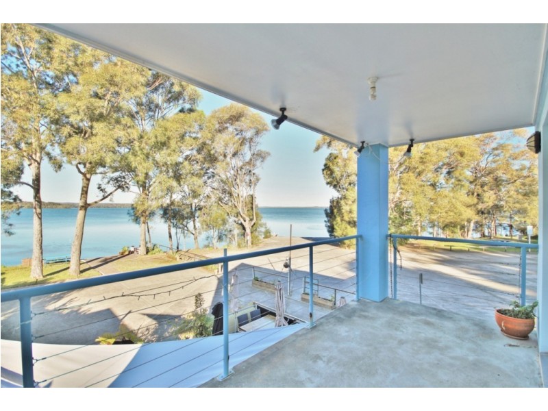 4 Island Point Road, St Georges Basin NSW 2540