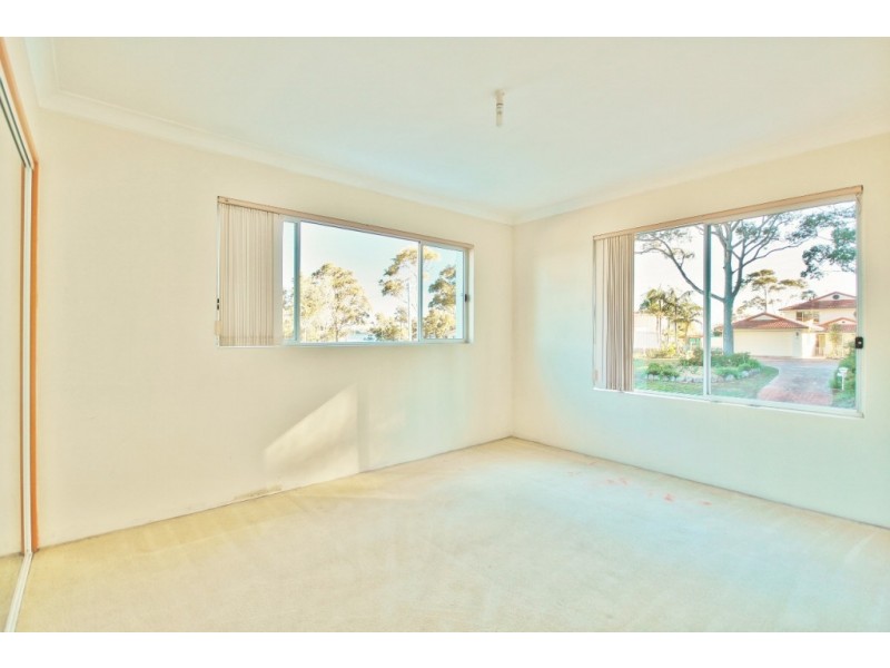 4 Island Point Road, St Georges Basin NSW 2540