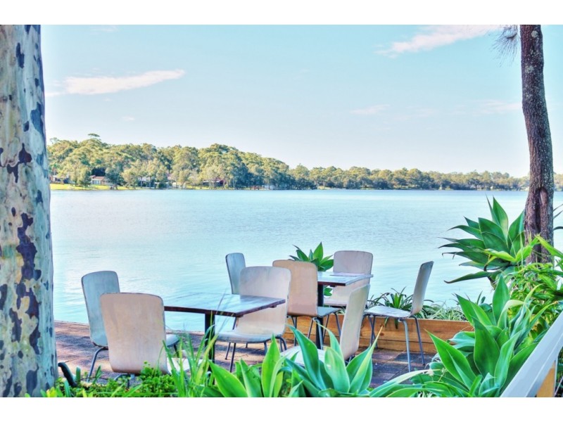 4 Island Point Road, St Georges Basin NSW 2540