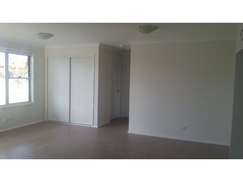 33a Kingsford Smith Crescent, Sanctuary Point NSW 2540