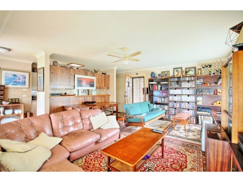 25 Wood Crescent, Huskisson NSW 2540