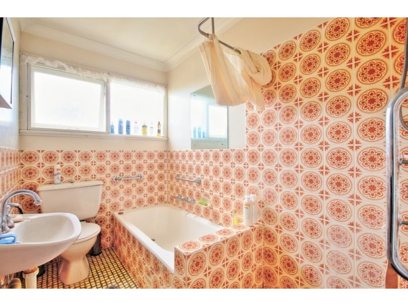 25 Wood Crescent, Huskisson NSW 2540