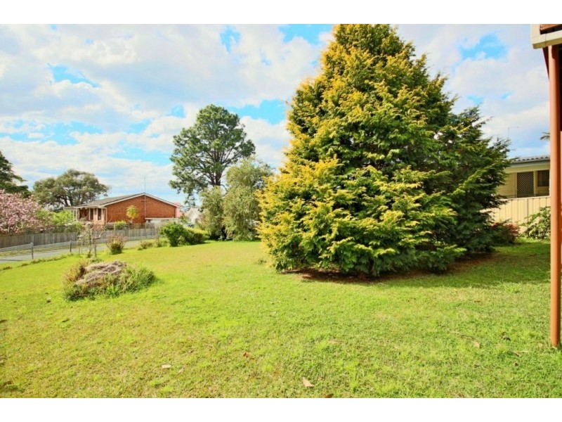 25 Wood Crescent, Huskisson NSW 2540