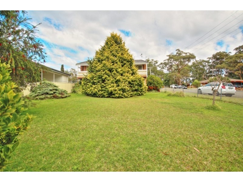 25 Wood Crescent, Huskisson NSW 2540