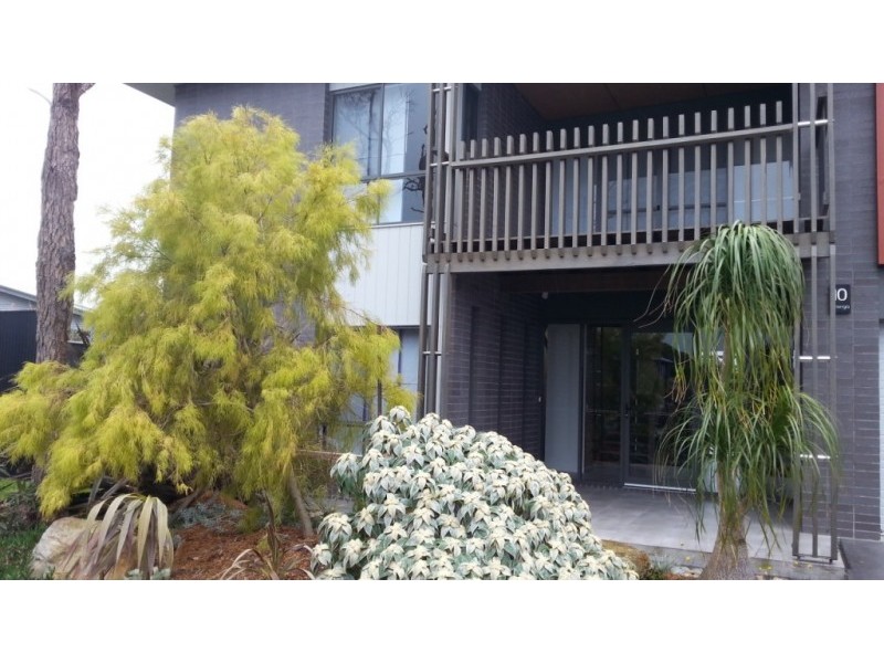 10 Omega Place, Vincentia NSW 2540
