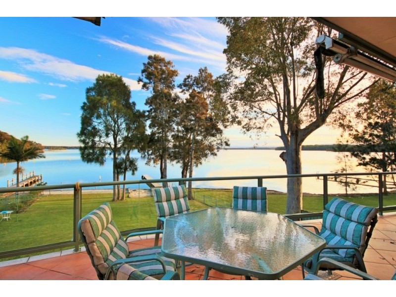 9 Kevin Crescent, St Georges Basin NSW 2540